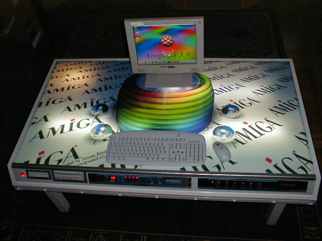 Mikael's Amiga table