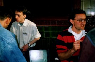 pic4thumb.jpg (14439 bytes)